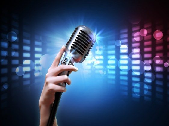 В КГБУ «Центр культуры и досуга «Сероглазка» открыт набор  вокалистов в  студию эстрадного вокала.